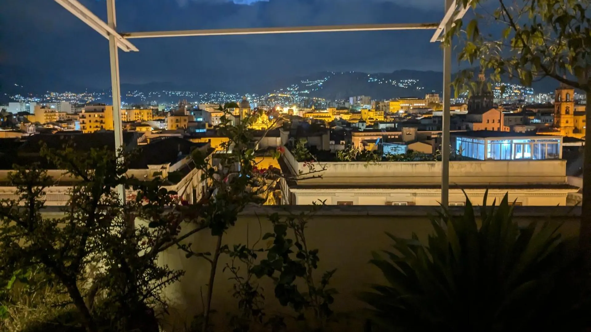 Montesanto Appartement Palermo Italië
