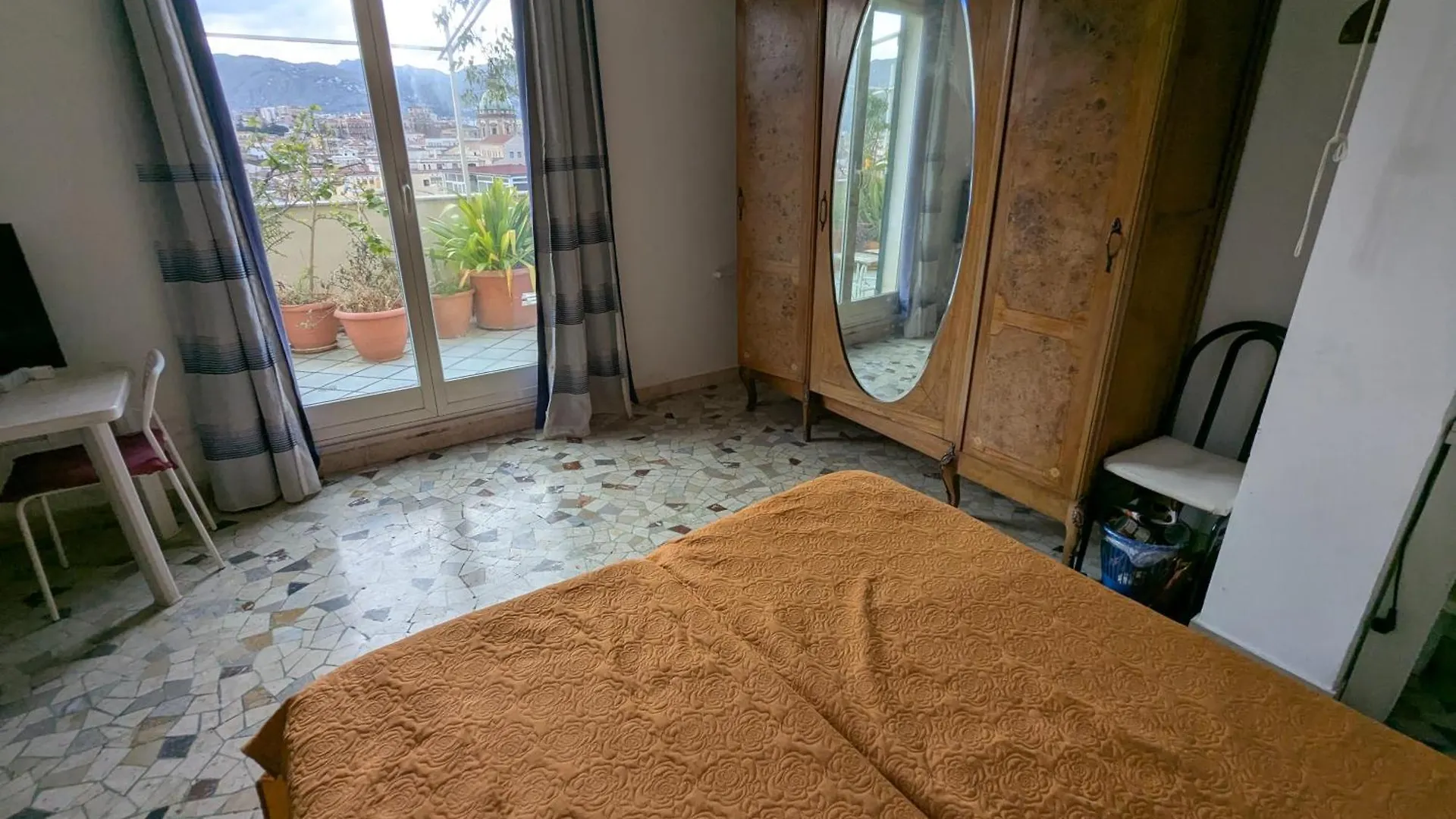 Montesanto Appartement Palermo Accommodatie bij particulieren