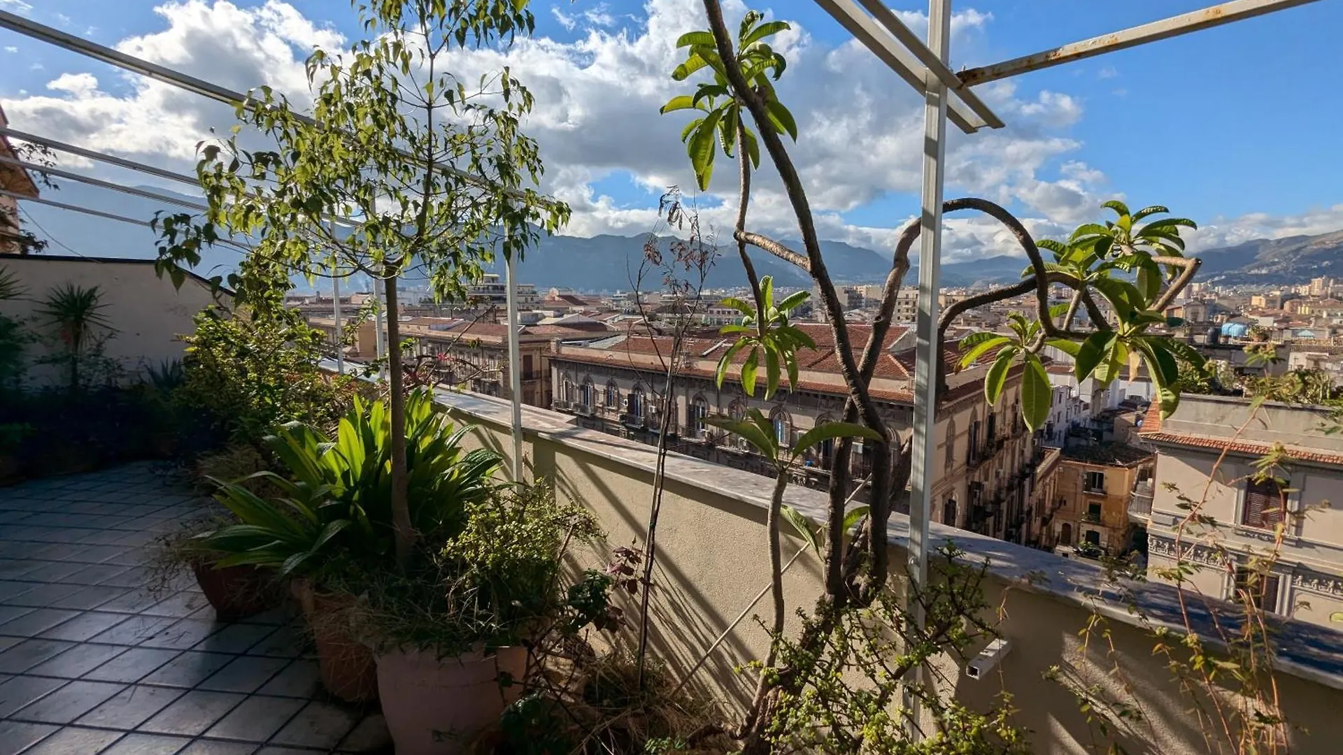 Apartmán Montesanto Palermo 0*,  Itálie